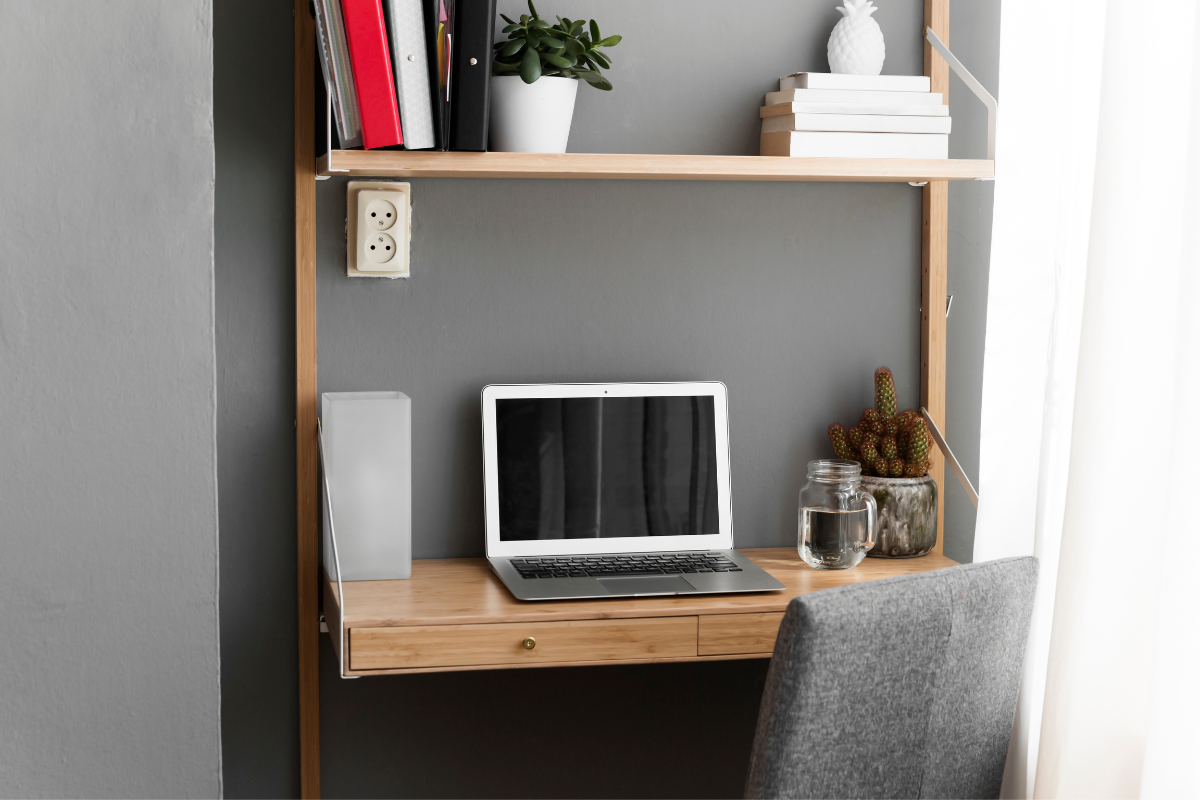 Tiny House Office: Maximizing Productivity in Minimal Space - Tiny Home Home Office Organization